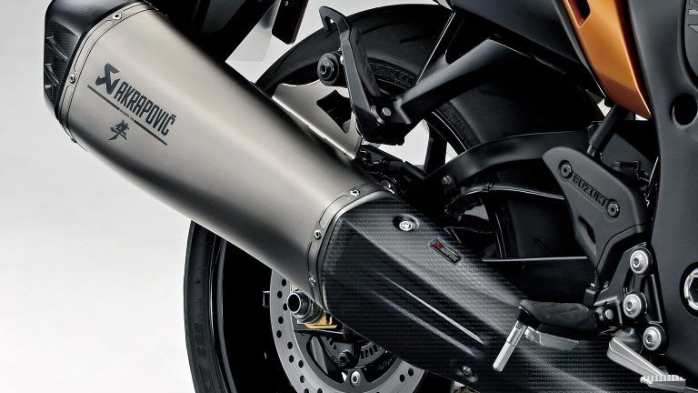 Suzuki Akrapovic